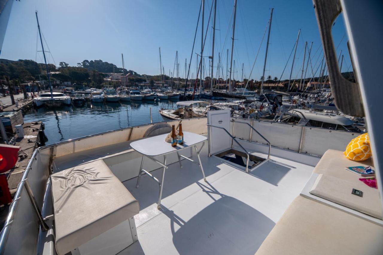 Hebergements Bateaux A Quai Porquerolles Exterior foto